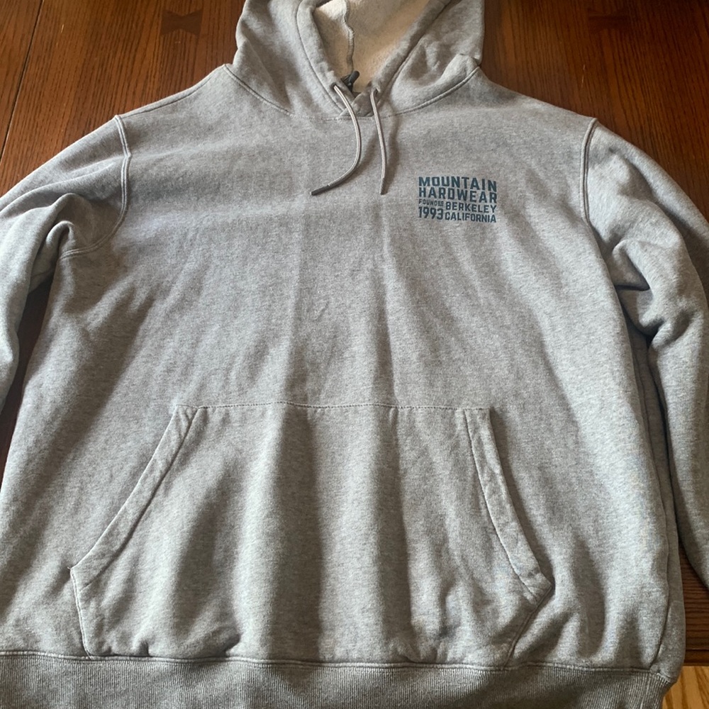 Grey mountain hardwear hoodie XL